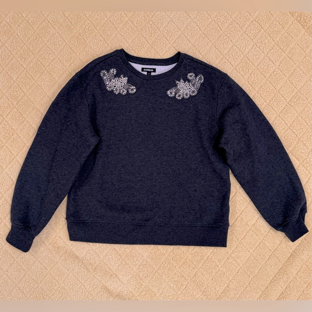 EXPRESS Embellished Shoulder Crew Neck Sweatshirt | Women’s Medium | Gray
